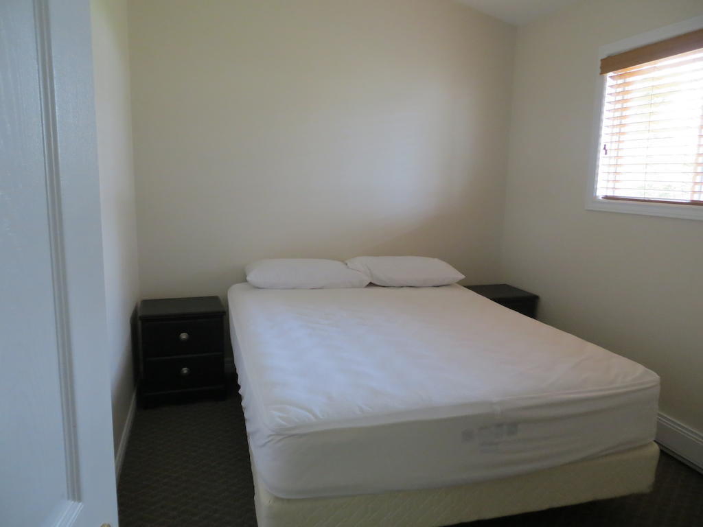 Halls Cottages Honey Harbor 部屋 写真
