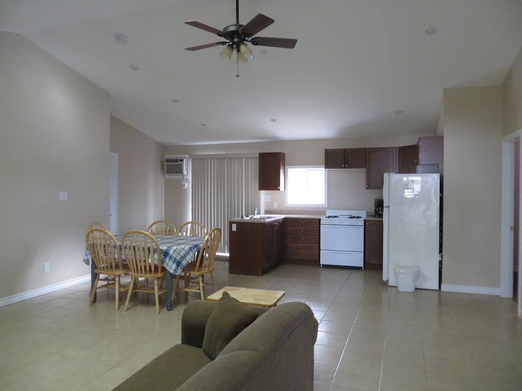 Halls Cottages Honey Harbor 部屋 写真