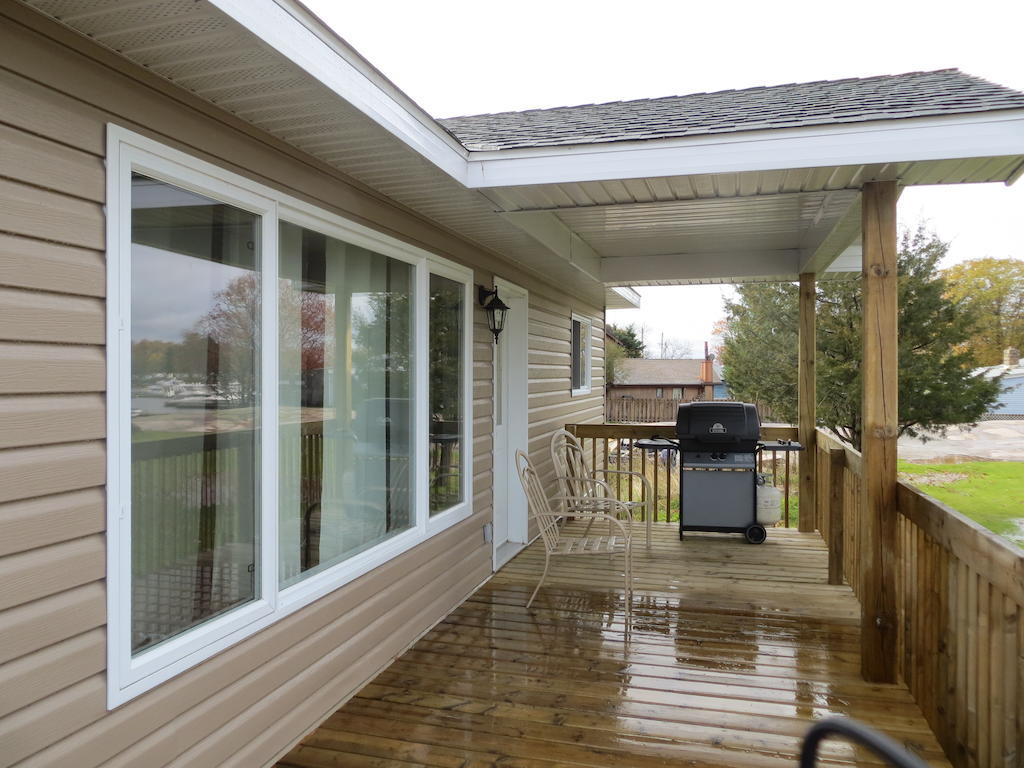 Halls Cottages Honey Harbor 部屋 写真